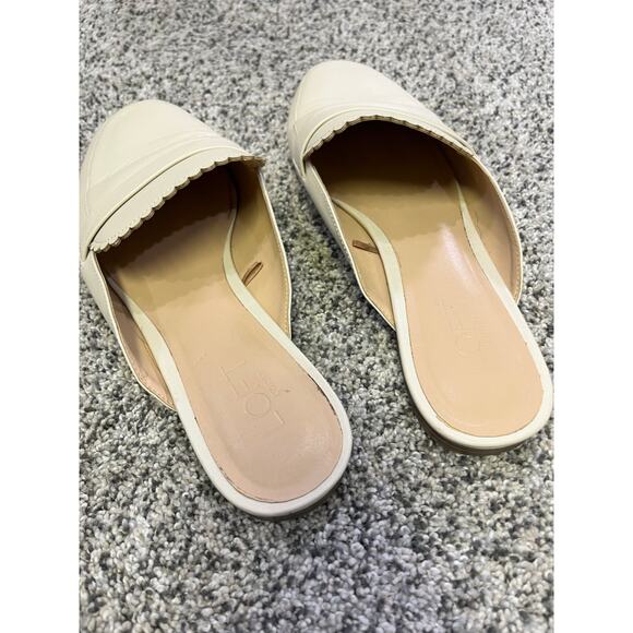 The Loft White Loafer Slip-Ons, Women’s 9, Cream Scalloped Edge, Workwear Office - Picture 2 of 8